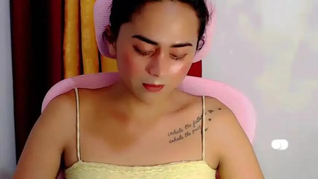 Image 4 of urpinaylatinaxxx Stream on Chaturbate on 14 months ago