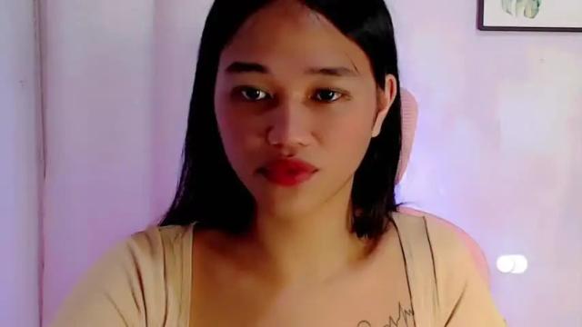 Image 6 of urpinaylatinaxxx Stream on Chaturbate on 14 months ago