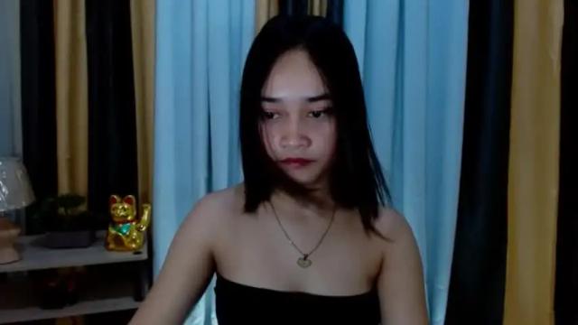 Image 10 of urpinayloverx Stream on Chaturbate on 17 months ago