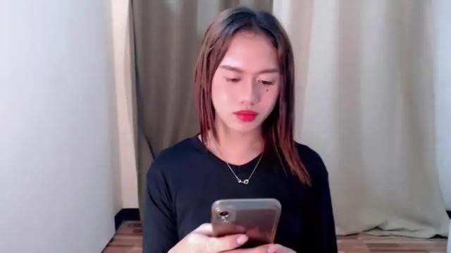 Image 8 of urpinaynathaliaxxx Stream on Chaturbate on 16 months ago