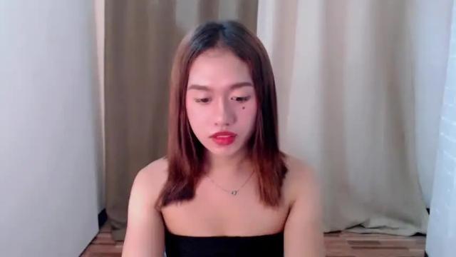 Image 4 of urpinaynathaliaxxx Stream on Chaturbate on 16 months ago
