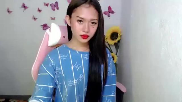 Image 10 of urpinaynathaliaxxx Stream on Chaturbate on 14 months ago