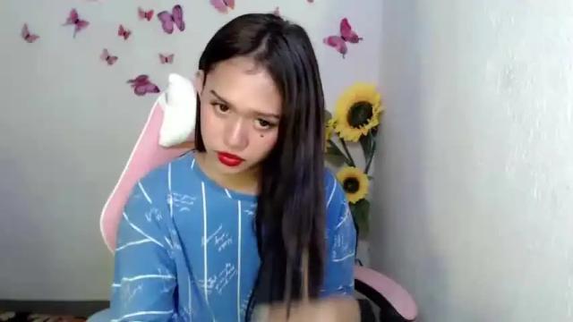 Image 11 of urpinaynathaliaxxx Stream on Chaturbate on 14 months ago
