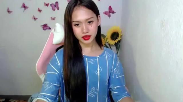 Image 8 of urpinaynathaliaxxx Stream on Chaturbate on 14 months ago