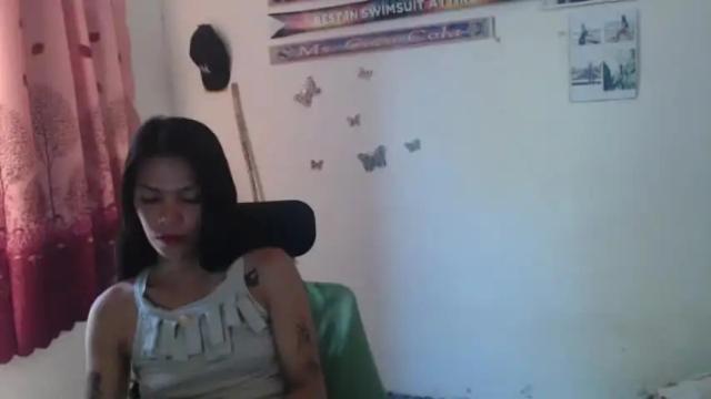 Image 3 of urpreciouspinayxxx Stream on Chaturbate on 12 months ago