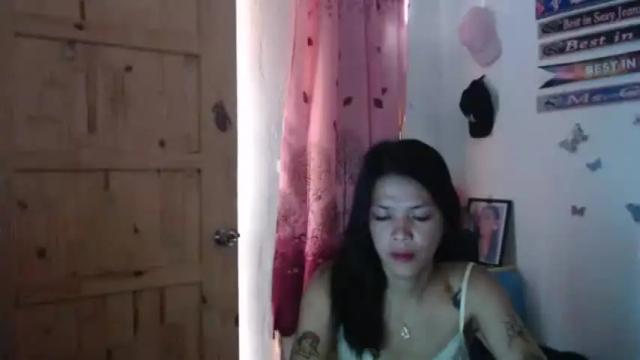 Image 4 of urpreciouspinayxxx Stream on Chaturbate on 12 months ago