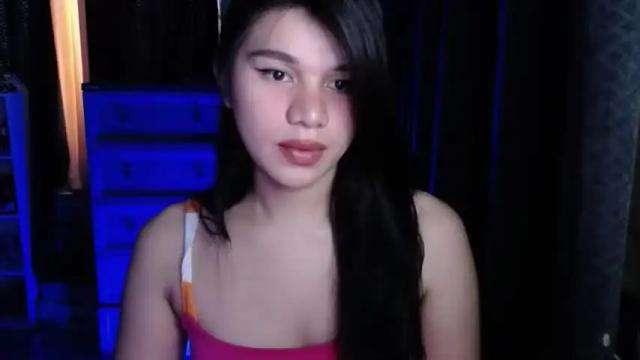 Image 4 of urpreciousslut69 Stream on Chaturbate on 16 months ago