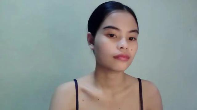 Image 4 of urprettydoll Stream on Chaturbate on 16 months ago