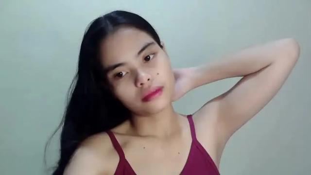 Image 8 of urprettydoll Stream on Chaturbate on 15 months ago
