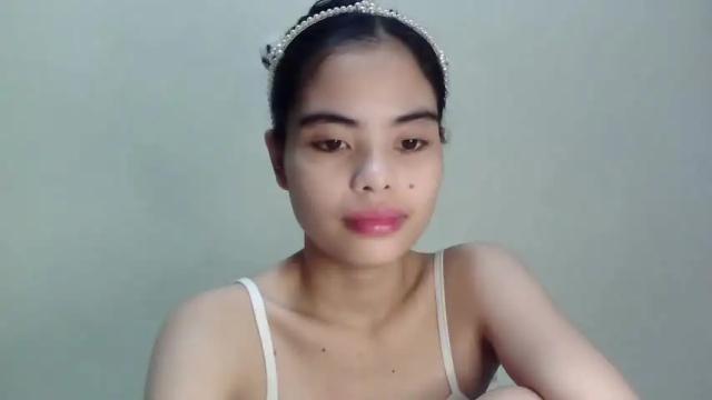 Image 10 of urprettydoll Stream on Chaturbate on 14 months ago