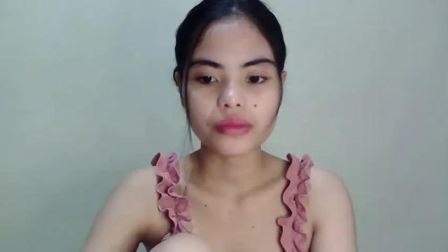 Image 2 of urprettydoll Stream on Chaturbate on 14 months ago