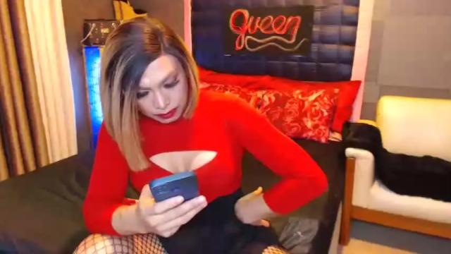 Image 10 of urqueenshikuracum Stream on Chaturbate on 15 months ago