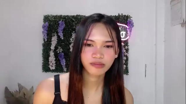 Image 11 of ursandra_xx Stream on Chaturbate on 1 month ago