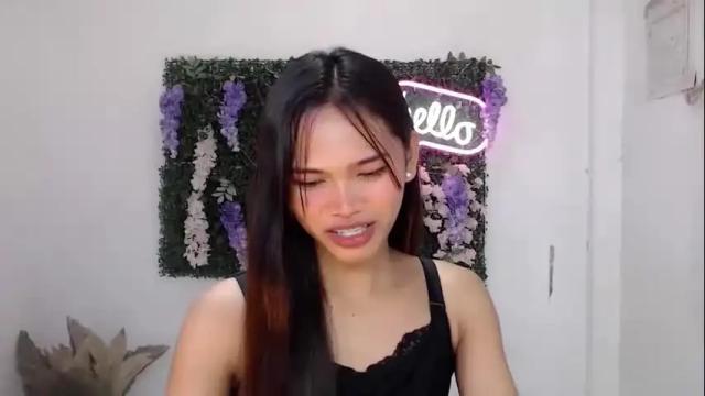 Image 8 of ursandra_xx Stream on Chaturbate on 1 month ago