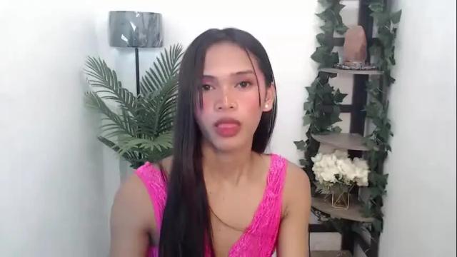 Thumbnail 1, ursandra_xx's Stream at Chaturbate, 20 days ago