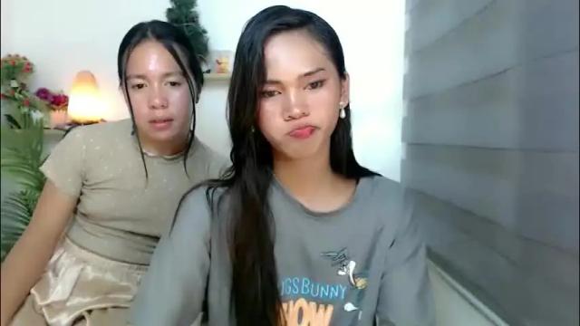 Image 6 of ursandra_xx Stream on Chaturbate on 1 month ago