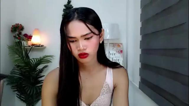 Thumbnail 3, ursandra_xx's Stream at Chaturbate, 2 months ago