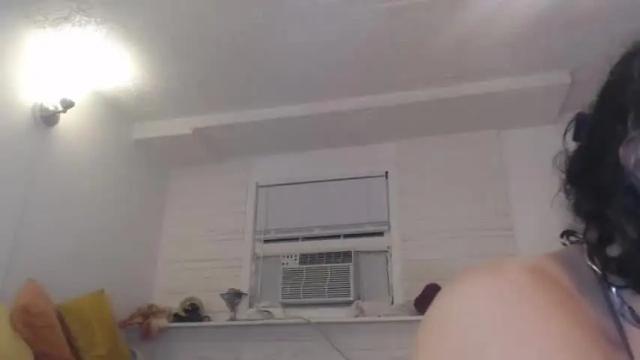 Image 10 of ursecretaddiction Stream on Chaturbate on 18 months ago