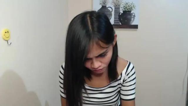 Image 3 of urseductivepinayxxx Stream on Chaturbate on 17 months ago