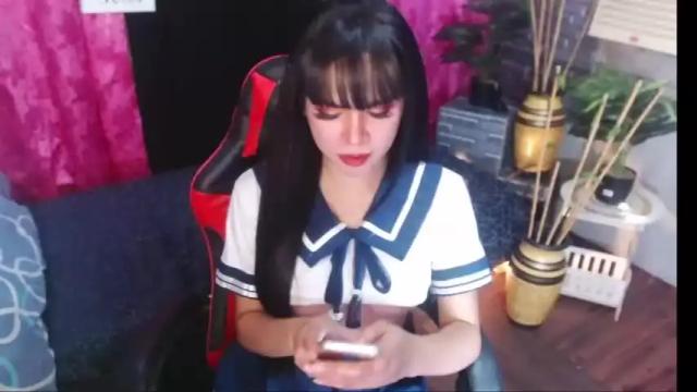 Image 2 of ursexyhotcummer Stream on Chaturbate on 13 months ago