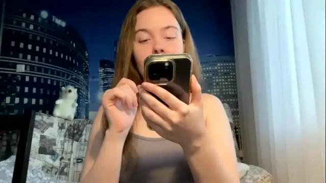 Image 3 of ursoulandheart Stream on Chaturbate on 3 months ago