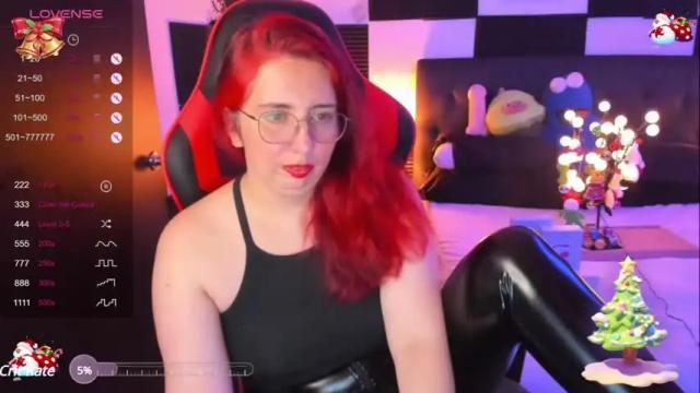 Image 12 of ursula_fire Stream on Chaturbate on 17 months ago