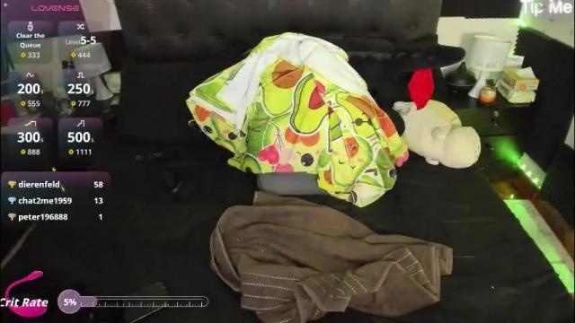 Image 4 of ursula_fire Stream on Chaturbate on 1 month ago