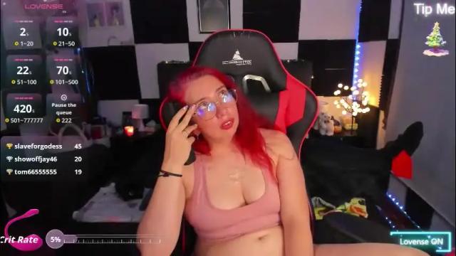 Image 3 of ursula_fire Stream on Chaturbate on 1 month ago