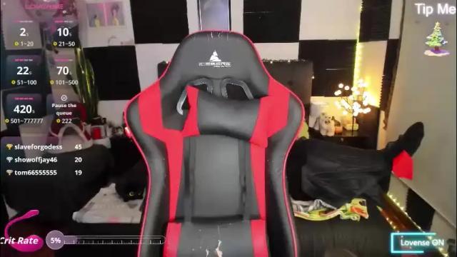 Image 6 of ursula_fire Stream on Chaturbate on 1 month ago