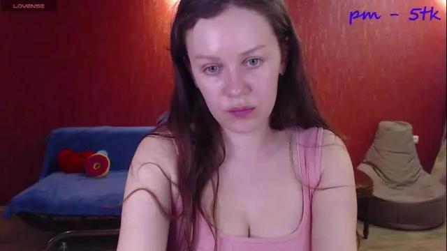 Image 2 of ursulamoor Stream on Chaturbate on 1 month ago