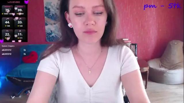Image 3 of ursulamoor Stream on Chaturbate on 17 days ago