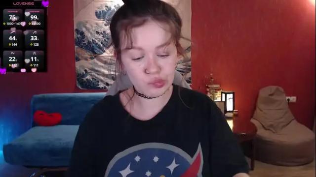 Image 3 of ursulamoor Stream on Chaturbate on 3 days ago