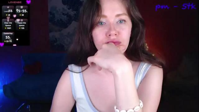 Image 4 of ursulamoor Stream on Chaturbate on 7 months ago