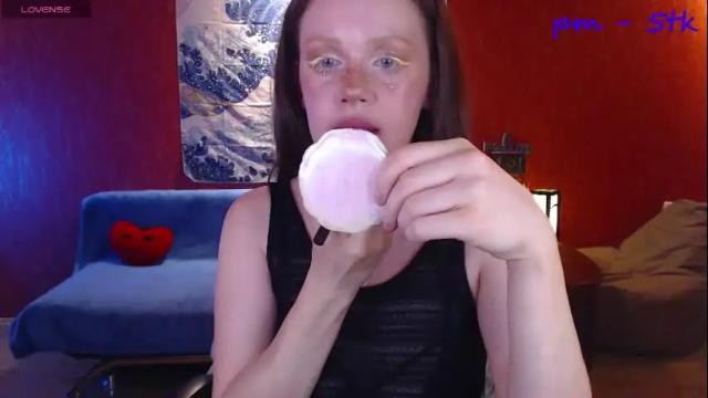 Image 4 of ursulamoor Stream on Chaturbate on 6 months ago