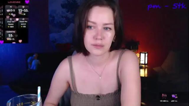 Image 4 of ursulamoor Stream on Chaturbate on 6 months ago