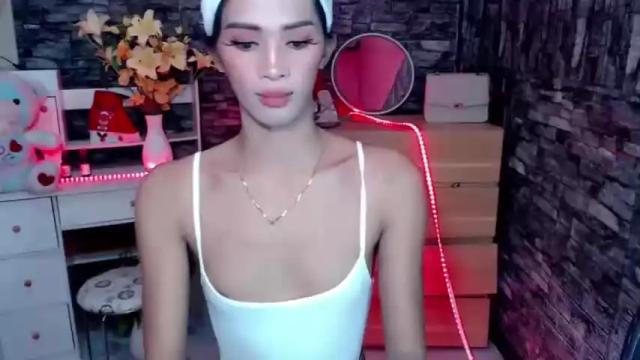 Image 3 of ursweetfucking_thea Stream on Chaturbate on 18 months ago