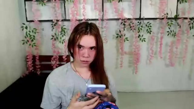 Image 11 of ursweethalea Stream on Chaturbate on 14 months ago