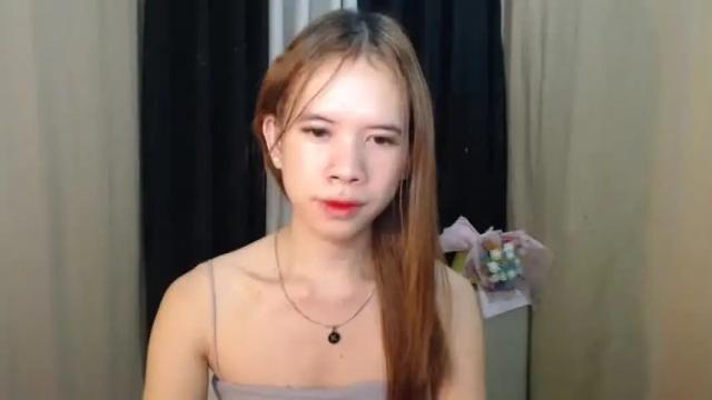 Image 12 of ursweethalea Stream on Chaturbate on 9 months ago