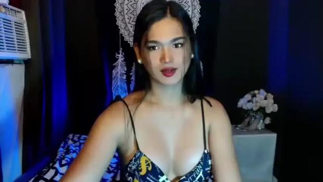Image 7 of urthai_hotfilipinax Stream on Chaturbate on 12 months ago