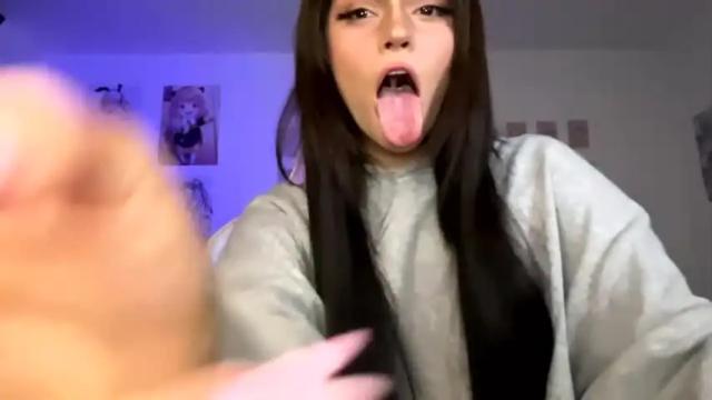 Image 3 of uryukim_ Stream on Chaturbate on 19 months ago