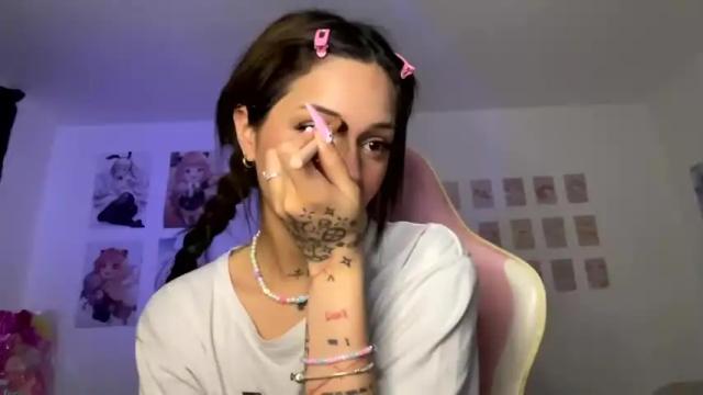 Image 3 of uryukim_ Stream on Chaturbate on 19 months ago