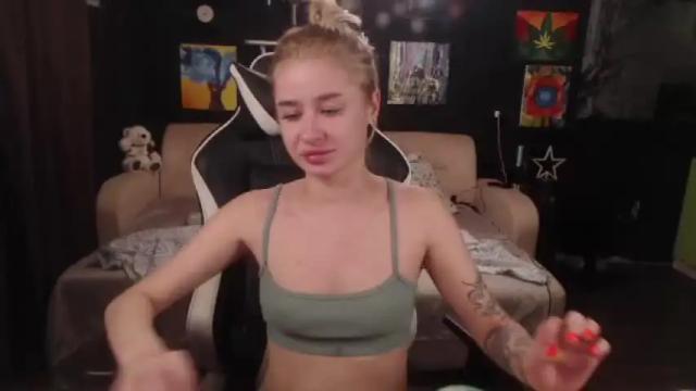 Image 2 of uvrays999 Stream on Chaturbate on 22 months ago