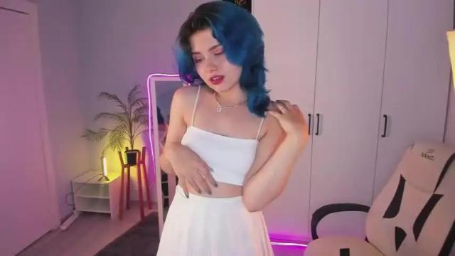 Image 10 of uwu___s Stream on Chaturbate on 21 months ago