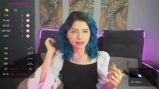 Thumbnail 1, uwu___s's Stream at Chaturbate, 20 months ago