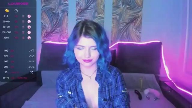 Thumbnail 3, uwu___s's Stream at Chaturbate, 20 months ago