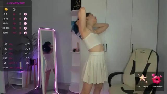 Image 2 of uwu___s Stream on Chaturbate on 20 months ago