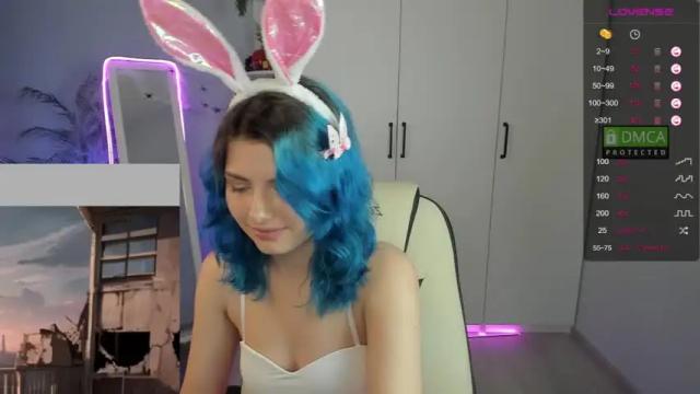 Image 11 of uwu___s Stream on Chaturbate on 20 months ago