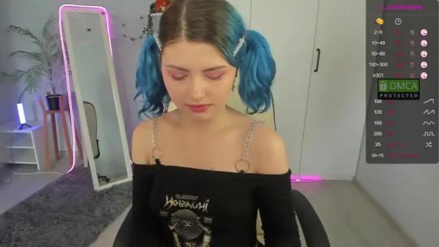 Image 11 of uwu___s Stream on Chaturbate on 20 months ago