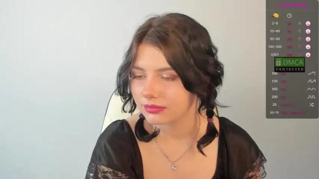 Image 8 of uwu___s Stream on Chaturbate on 20 months ago