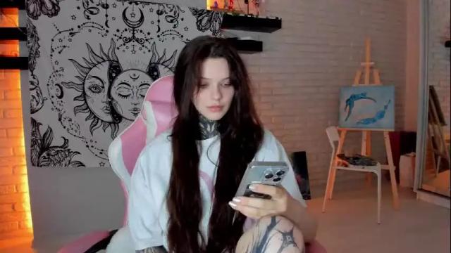 Image 11 of uwu_eva Stream on Chaturbate on 1 month ago